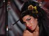 Amy Winehouse: Bronzestatue in Camden